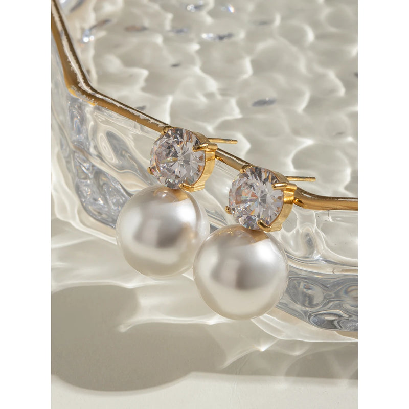 Gold plated vintage pearl and zircon earrings, view 4 - MRSLM