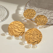 retro gold plated hammered pearl earrings - MRSLM