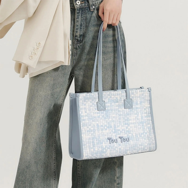 large capacity gradient weave tote bag, view 4 - MRSLM