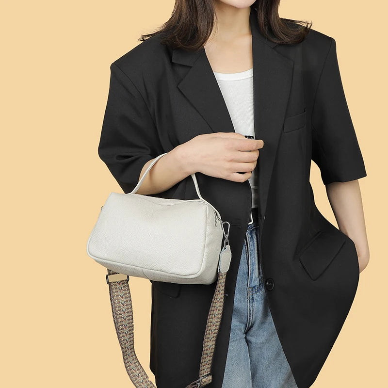 Genuine leather crossbody bag, view 10 - MRSLM
