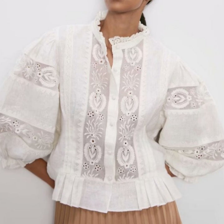Lace Embroidered Bubble Sleeved Loose Top