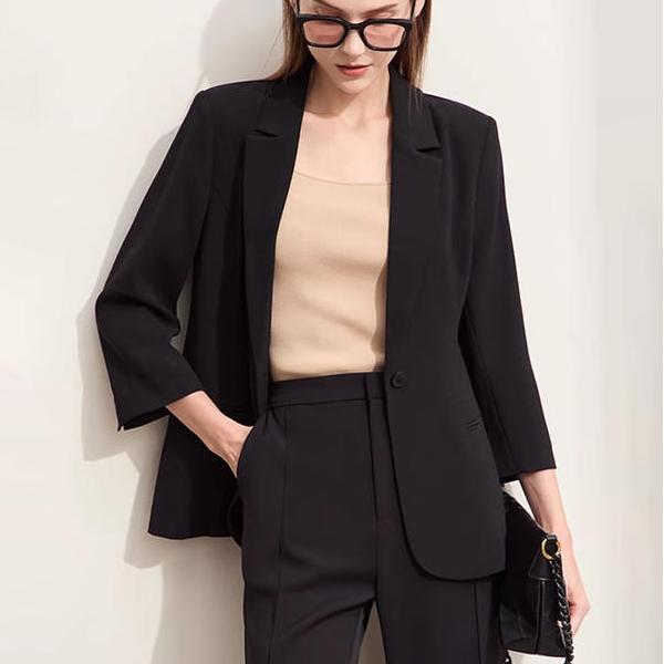 minimalist women's blazer - MRSLM