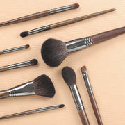 9-piece makeup brush set, view 4 - MRSLM
