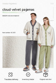 Women's plush panda print pajama set, view 6 - MRSLM