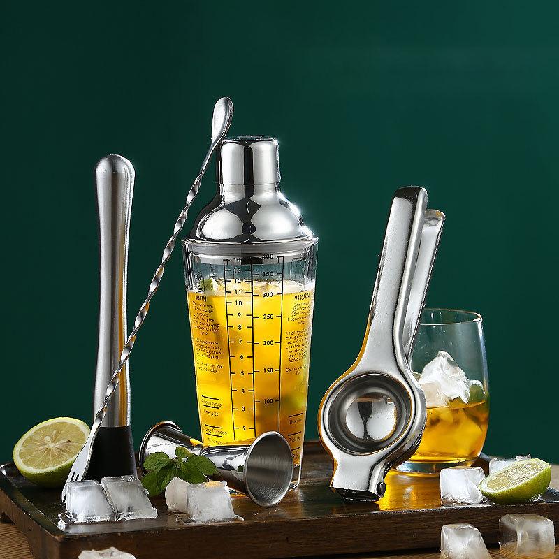cocktail shaker set with measuring scale, view 5 - MRSLM