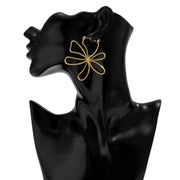 Vintage gold-toned hollow flower stud earrings, view 2 - MRSLM