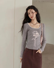 u-collar embroidered flower sweater, view 3 - MRSLM