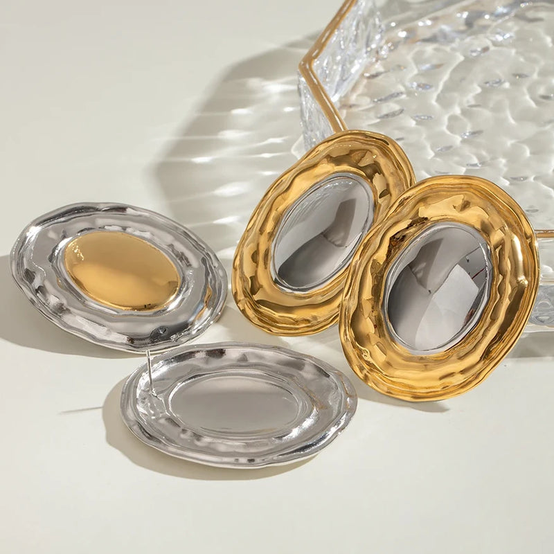 gold plated geometric oval earrings - MRSLM