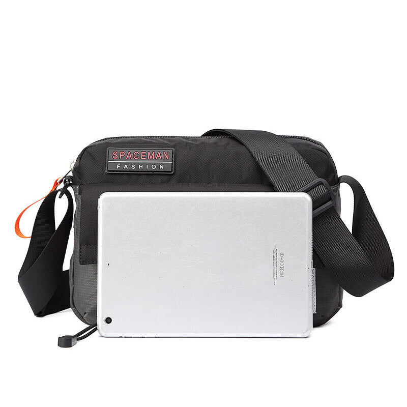 Inclined shoulder bag