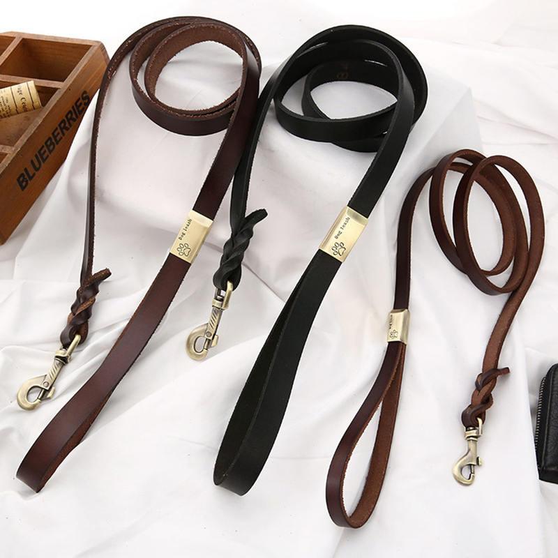 Heavy-duty leather dog leash, view 4 - MRSLM