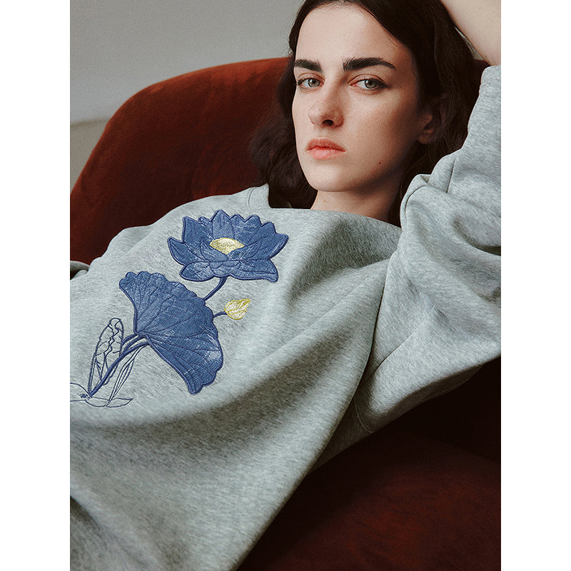 women's lotus patchwork embroidered sweatshirt, view 3 - MRSLM