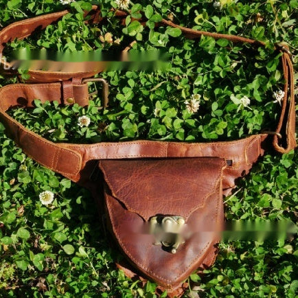 Steampunk heart-shaped belt satchel - MRSLM
