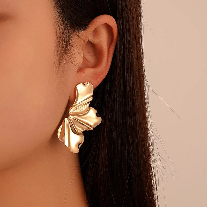 geometric stud earrings, view 10 - MRSLM