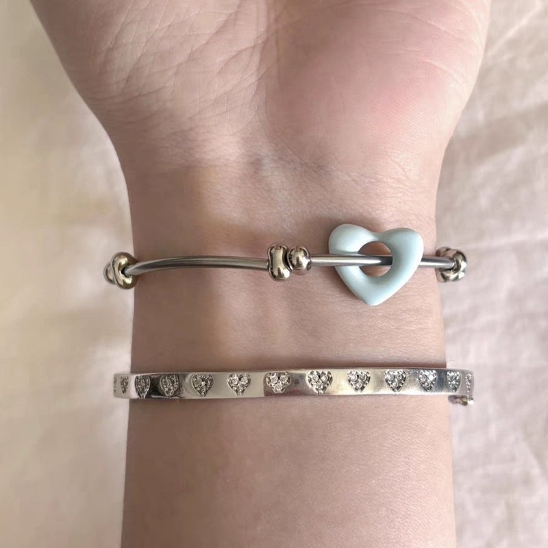 elegant heart bracelet for women - MRSLM