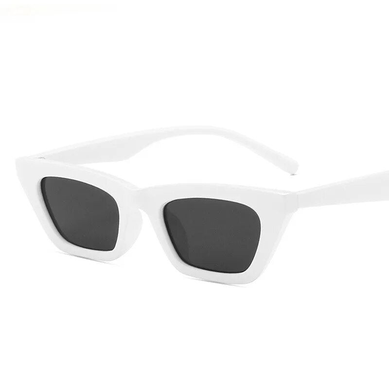 retro cat eye sunglasses, view 3 - MRSLM