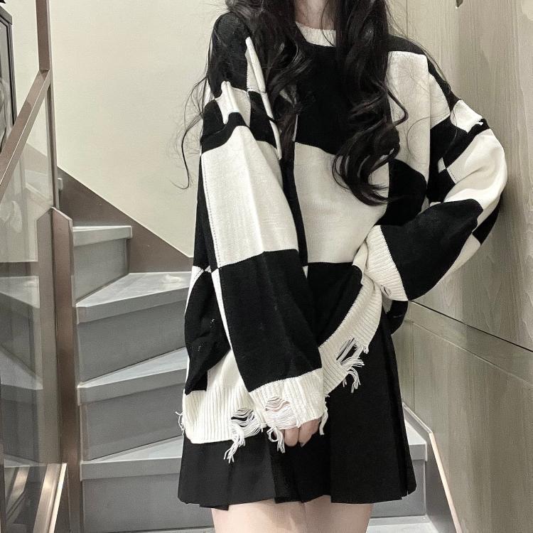 ripped plaid knit sweater, view 4 - MRSLM