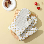 Cotton and silicone non-slip oven mitts, view 8 - MRSLM