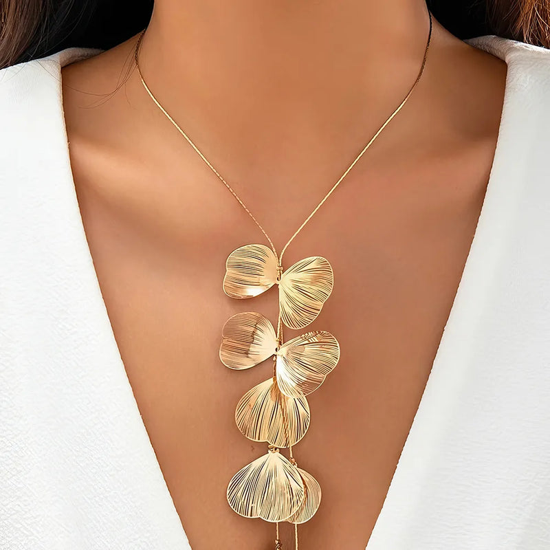 flower petal pendant choker necklace - MRSLM