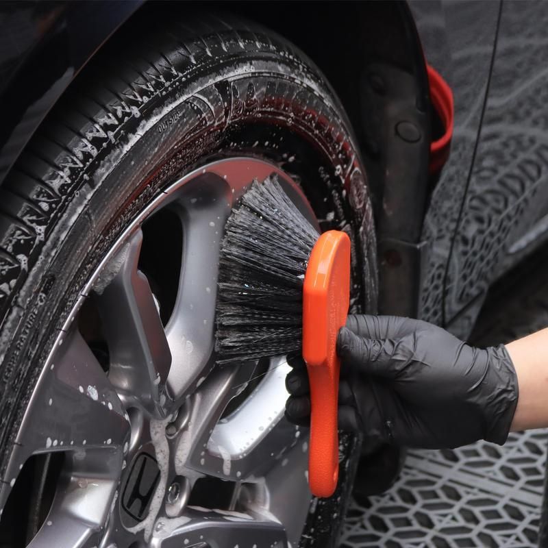 wheel cleaning brush, view 2 - MRSLM