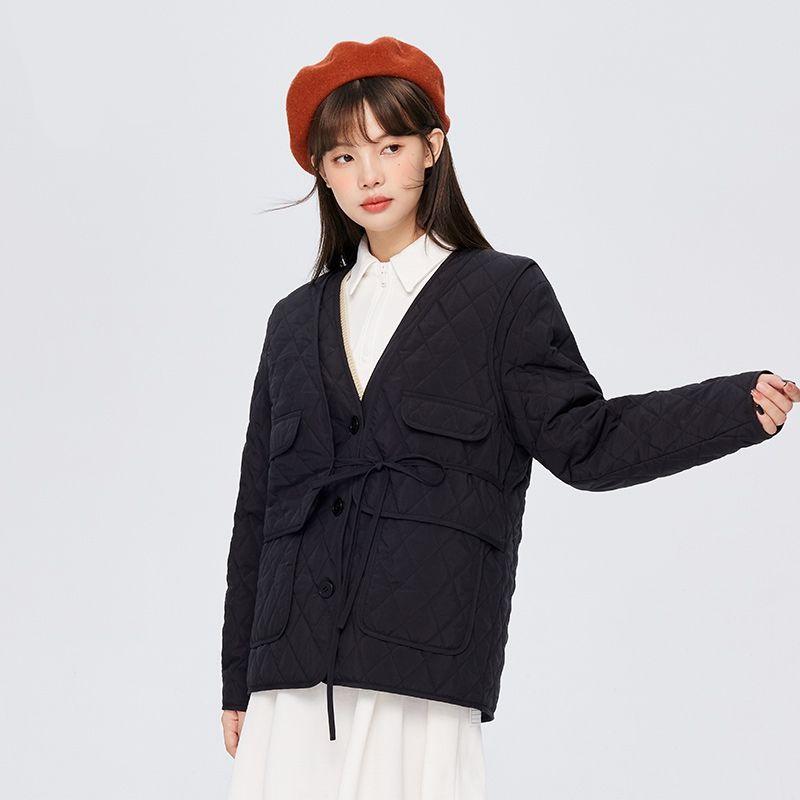 mid-length women's winter coat, view 5 - MRSLM
