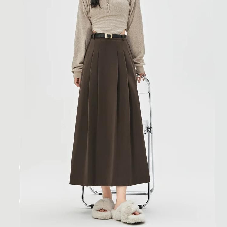 Vintage a-line maxi skirt, view 5 - MRSLM