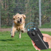 ultrasonic dog trainer with LED flashlight, view 2 - MRSLM