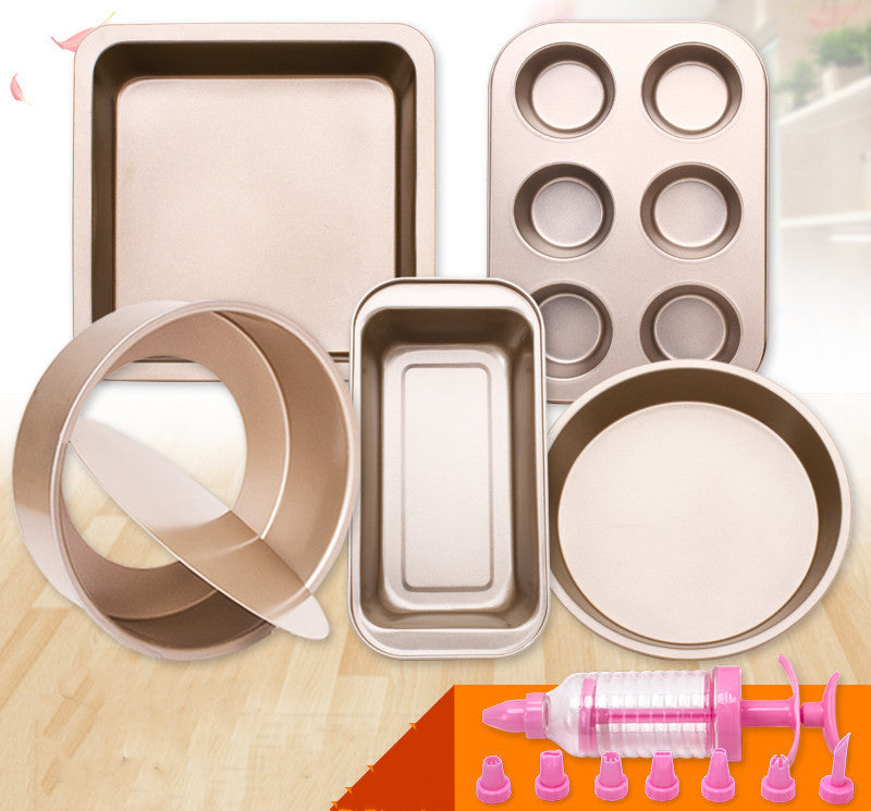 baking tool set with cake tin and pizza tray, view 4 - MRSLM