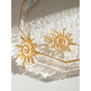 sun-shaped stud earrings, view 5 - MRSLM