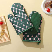 Cotton and silicone non-slip oven mitts, view 6 - MRSLM