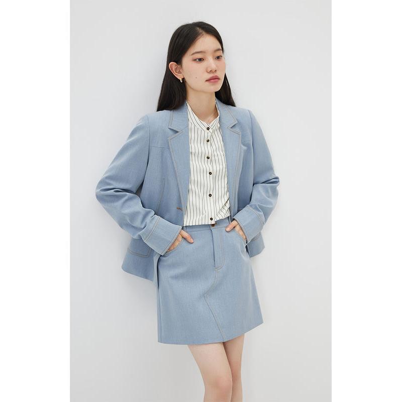 light denim shoulder blazer, view 5 - MRSLM