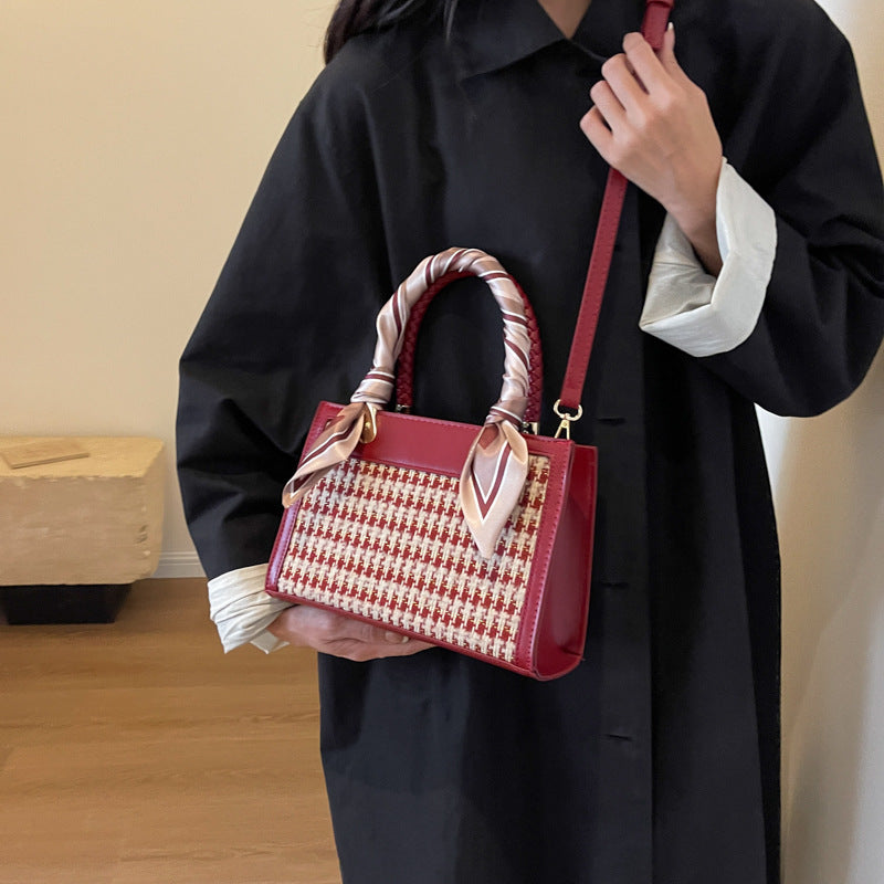 red PU crossbody tote bag, view 4 - MRSLM