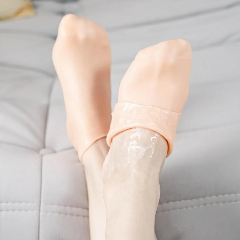 silicone moisturizing gel socks, view 5 - MRSLM