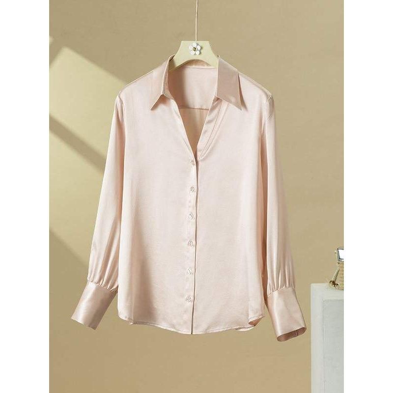 silk v-neck blouse, view 20 - MRSLM