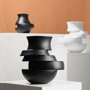 Modern minimalist resin vase - MRSLM