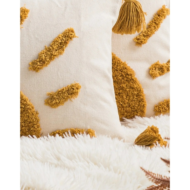 Bohemian tufted pillowcase, view 5 - MRSLM