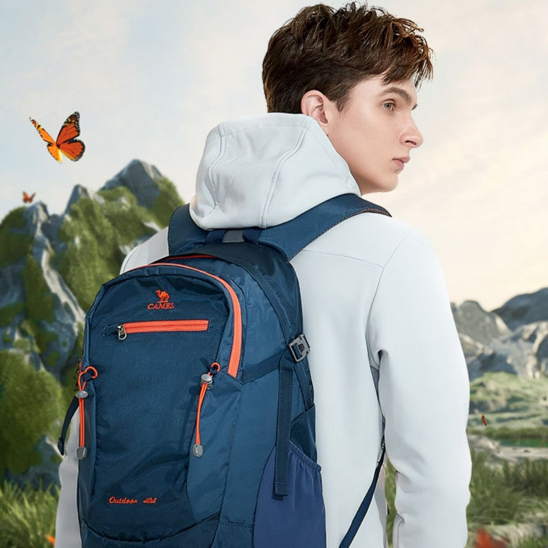 men's hiking backpack, view 2 - MRSLM