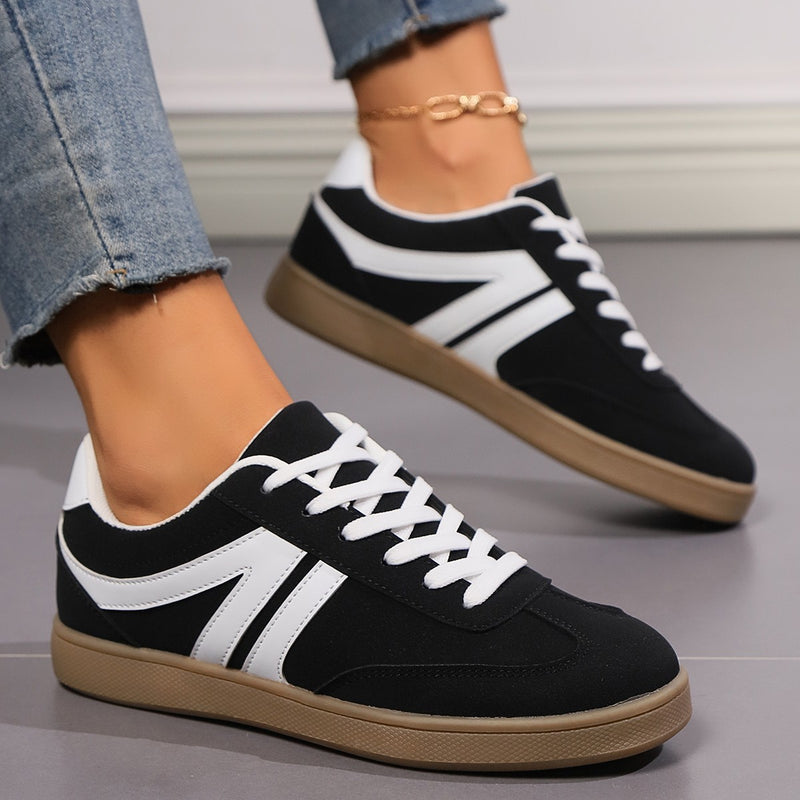 Lace-up round-toe flats, view 9 - MRSLM