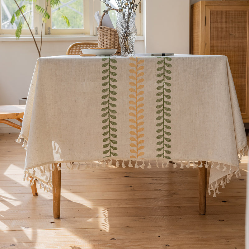 Floral embroidery tablecloth, view 6 - MRSLM