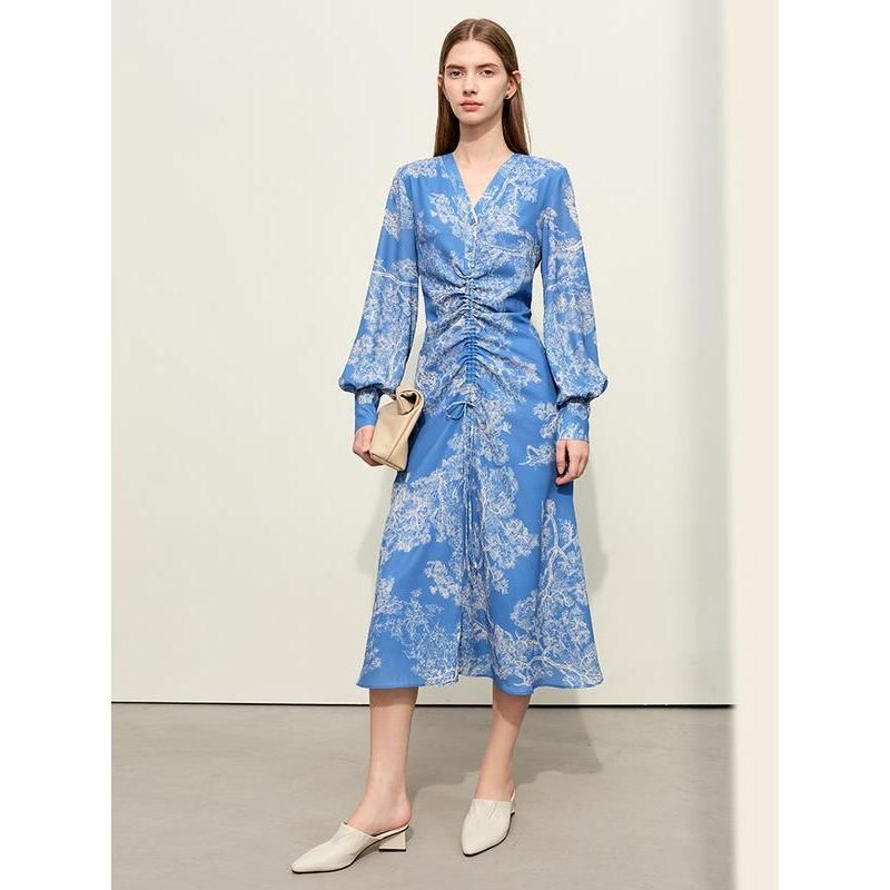 V-neck chiffon dress with Chinese print, view 4 - MRSLM