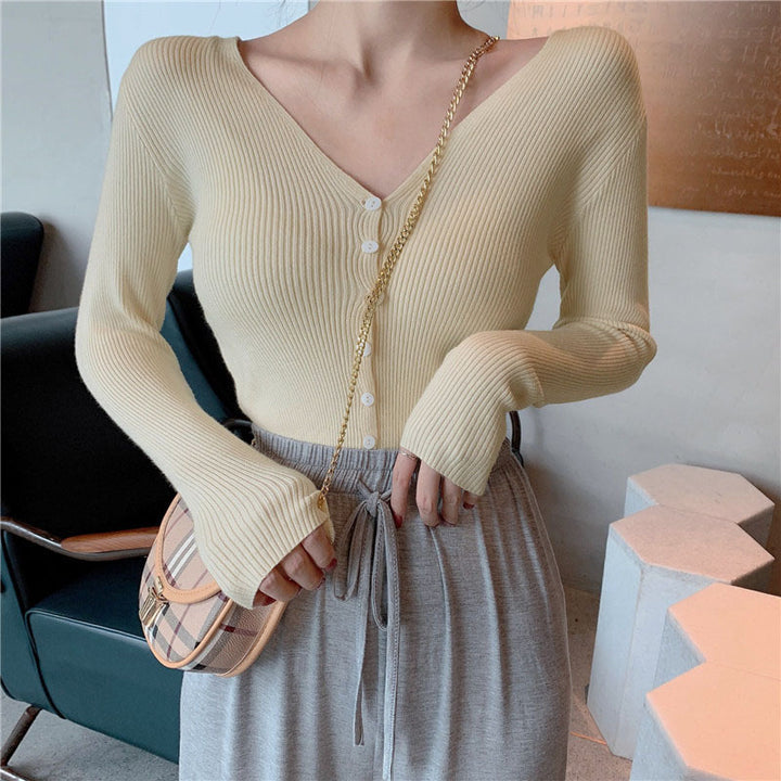 New V-neck Single-breasted Solid Color Bottom Knit For Women