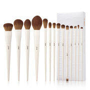 14-piece makeup brush set, view 4 - MRSLM