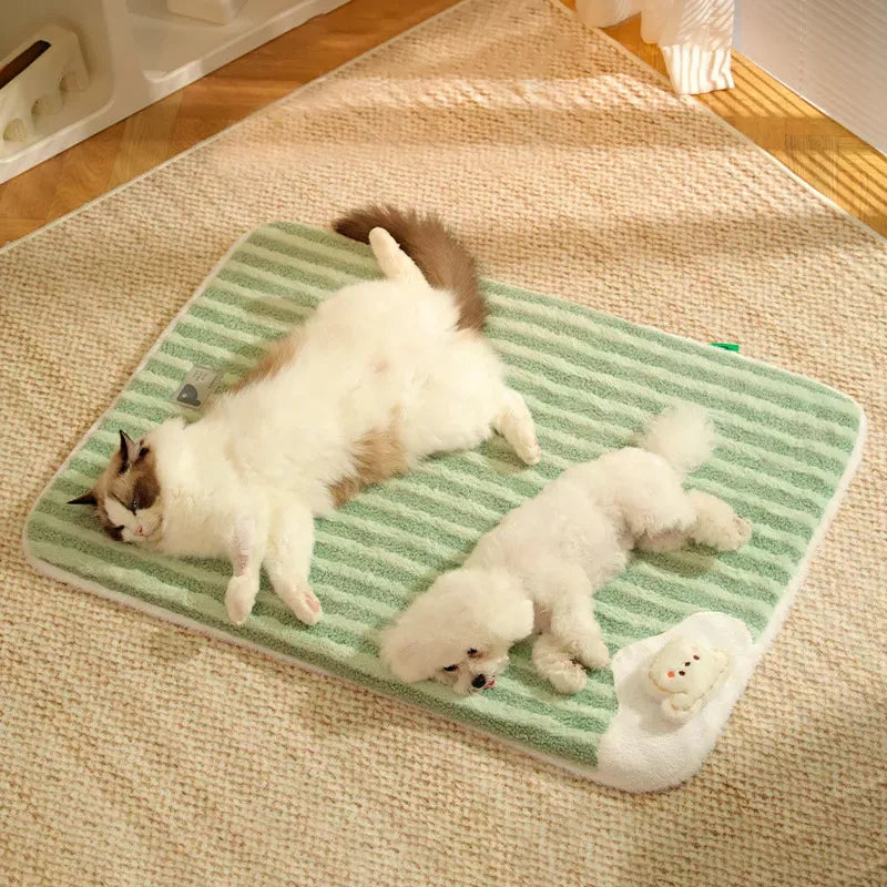 winter dog sleeping mat, view 3 - MRSLM