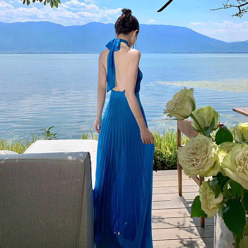 Elegant halter dress, view 3 - MRSLM