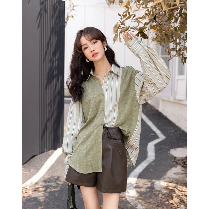 Women's striped knit collar top, view 7 - MRSLM