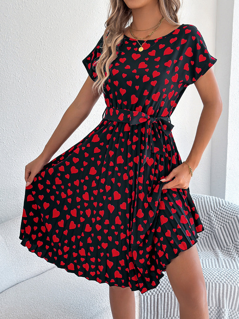 contrast color heart pleated dress, view 7 - MRSLM