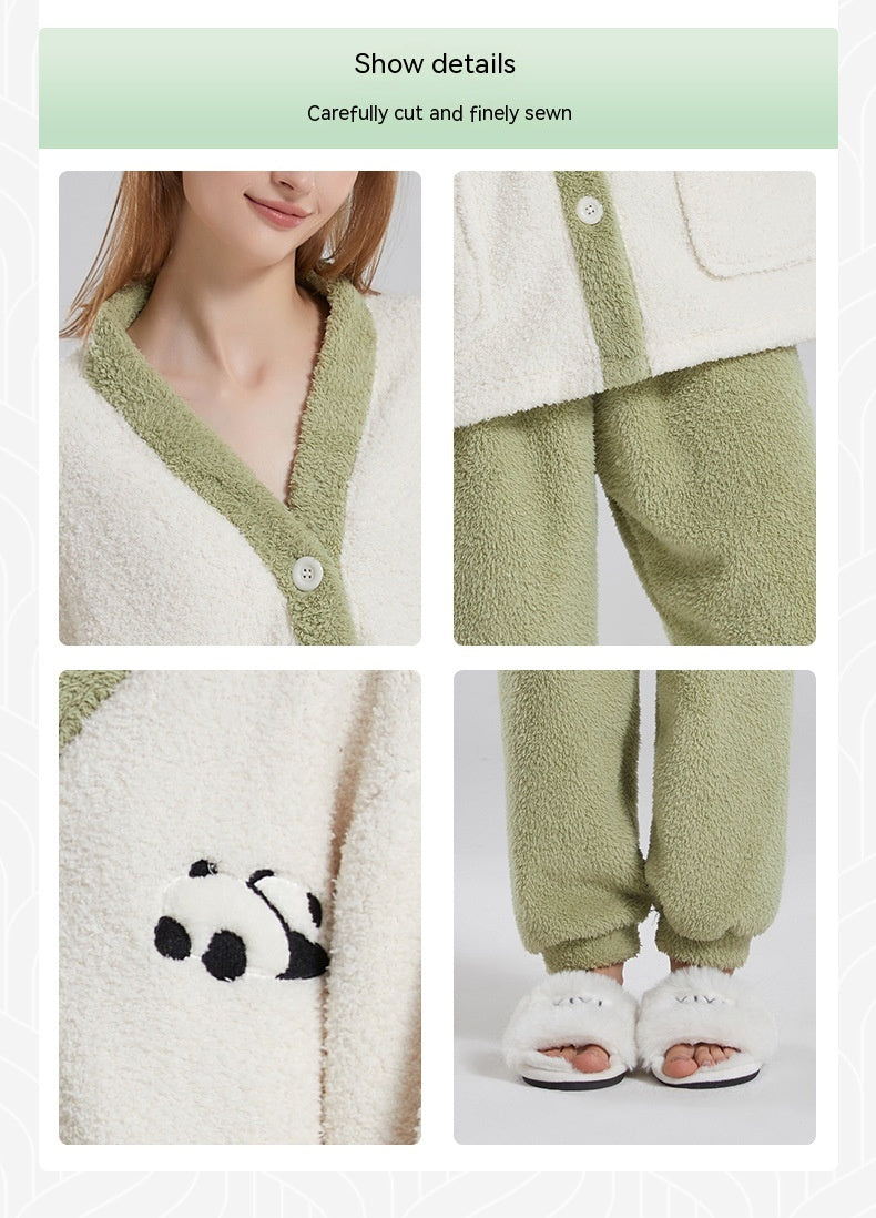 Women's plush panda print pajama set, view 10 - MRSLM