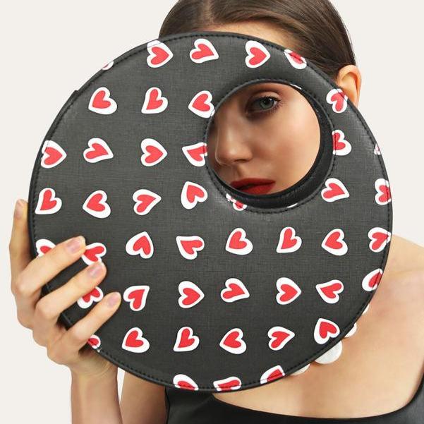 round heart-print crossbody bag - MRSLM