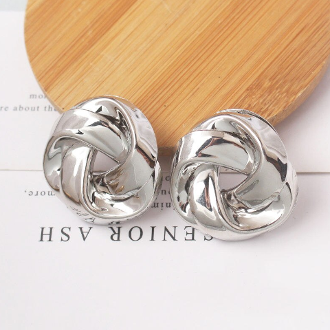 Gold spiral drop earrings - MRSLM