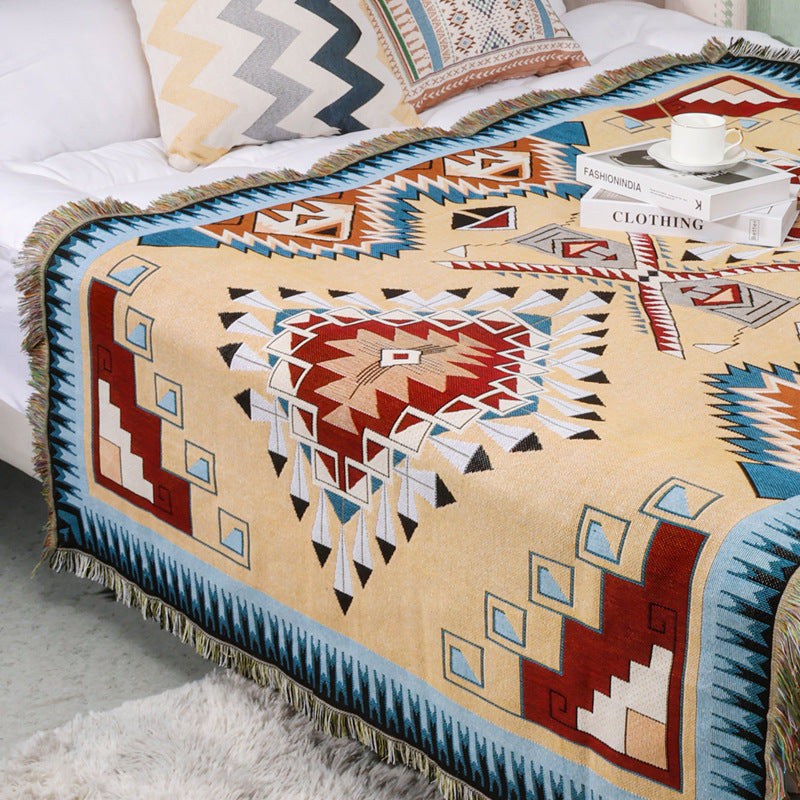 geometric jacquard camping picnic blanket, view 4 - MRSLM
