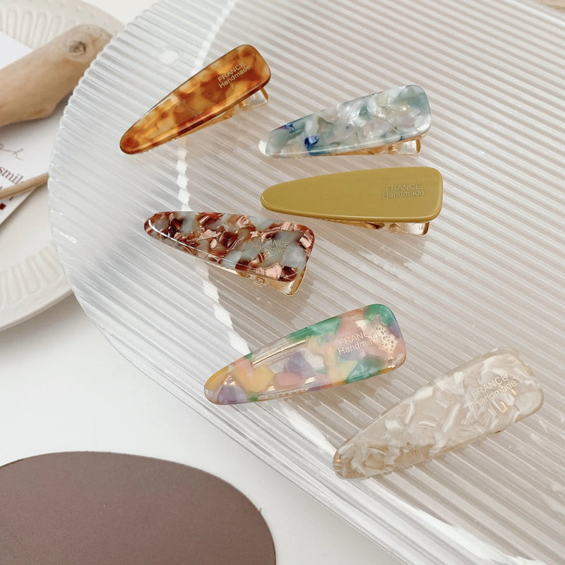 chic marble hair clips 2pcs, view 10 - MRSLM